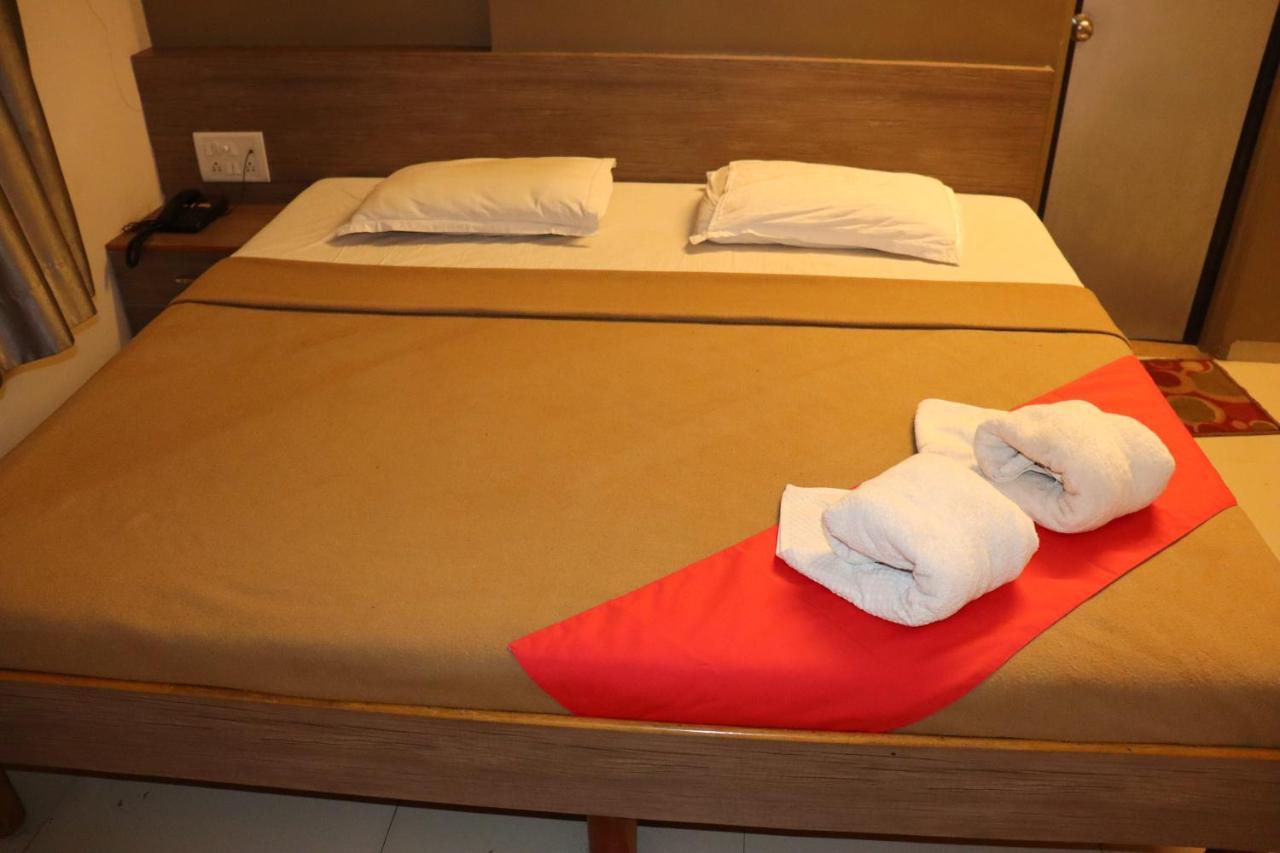 Hotel Royal Regency 아우랑가바드 외부 사진
